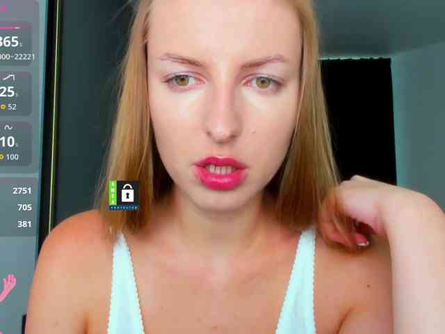 PinkPanterka webcam