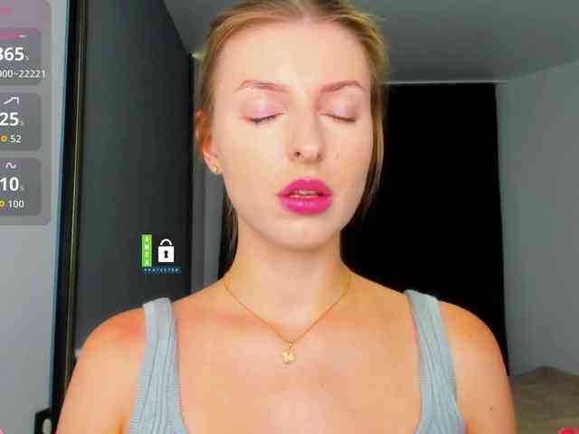PinkPanterka webcam