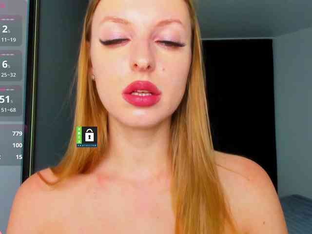 PinkPanterka webcam