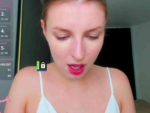 PinkPanterka webcam