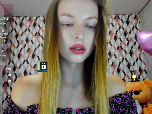 PinkPanterka webcam
