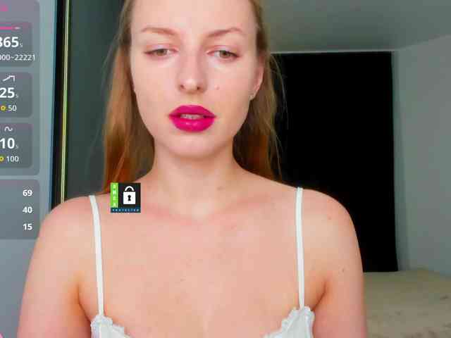 PinkPanterka webcam