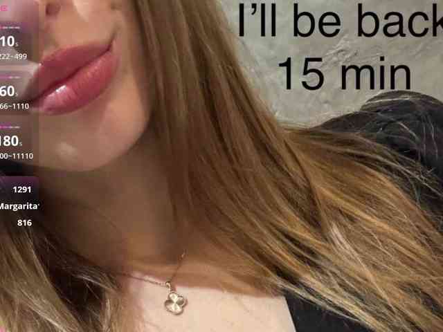 Ten model jest teraz na żywo. MissFentasy1