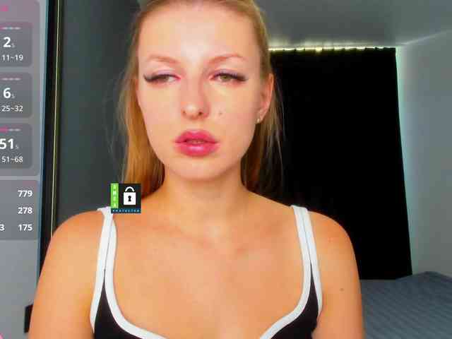 PinkPanterka webcam