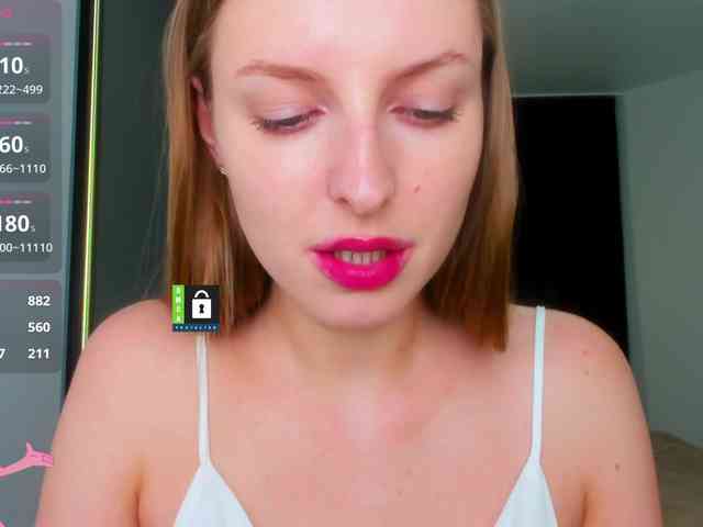 PinkPanterka webcam