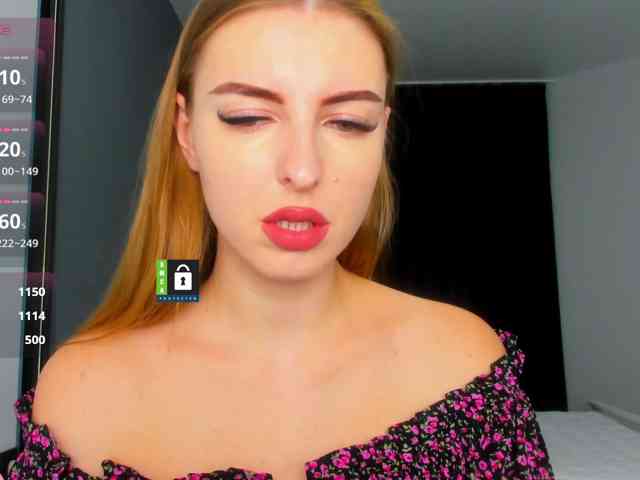 PinkPanterka webcam