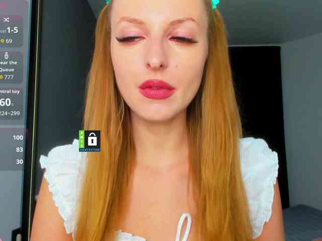 PinkPanterka webcam