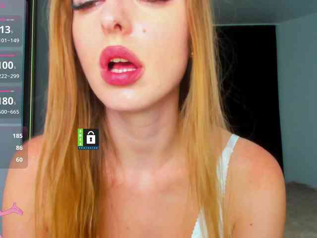 PinkPanterka webcam