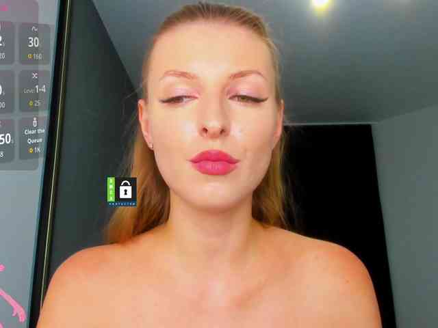 PinkPanterka webcam