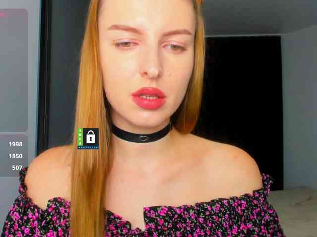 PinkPanterka webcam