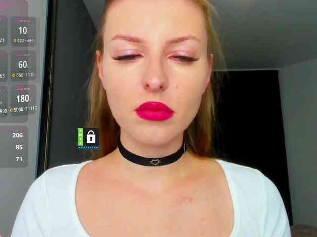 PinkPanterka webcam