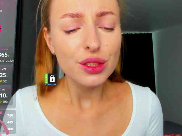 PinkPanterka webcam