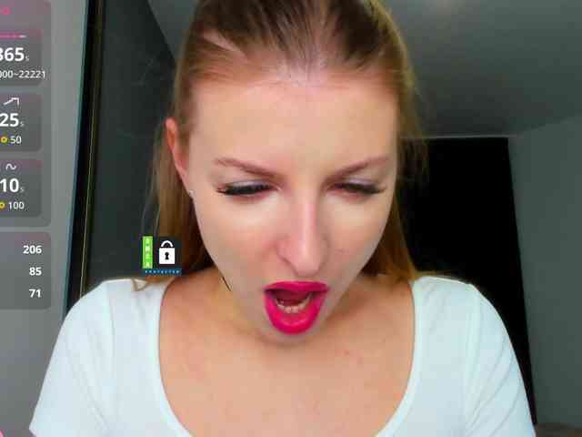 PinkPanterka webcam
