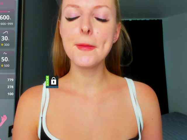 PinkPanterka webcam