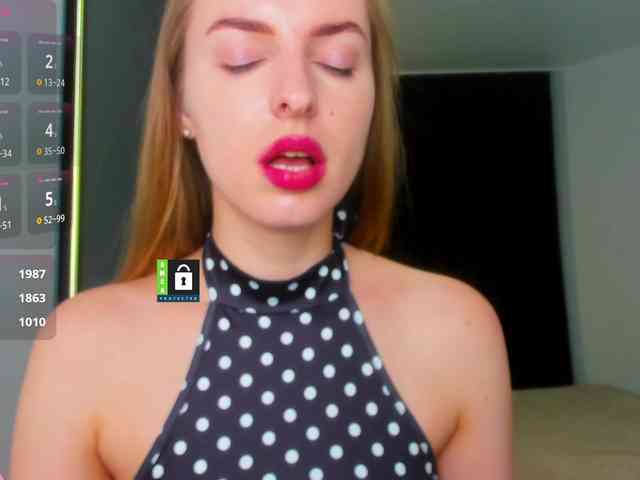 PinkPanterka webcam