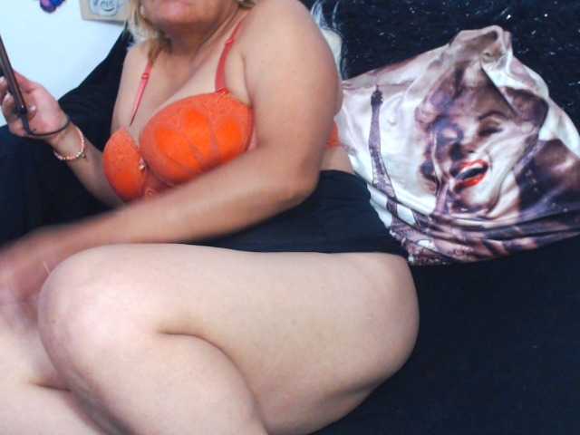TrishaX live cam on BongaCams