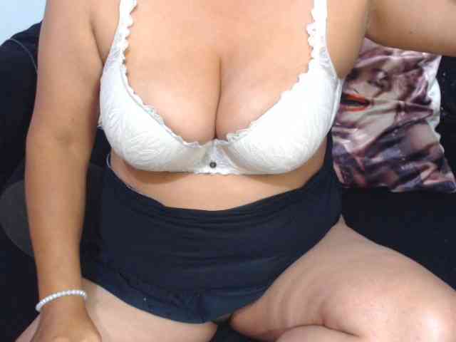 TrishaX webcam