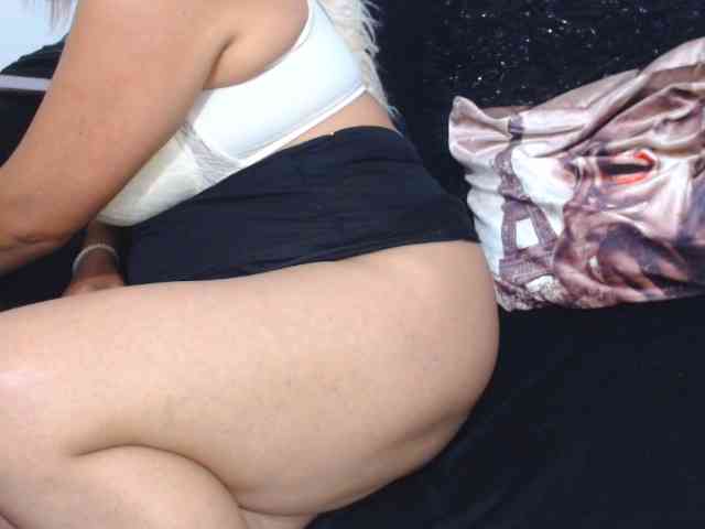 TrishaX webcam