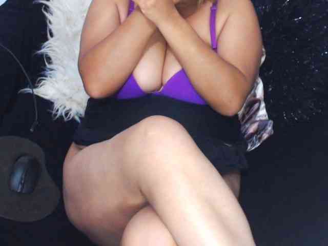 TrishaX webcam