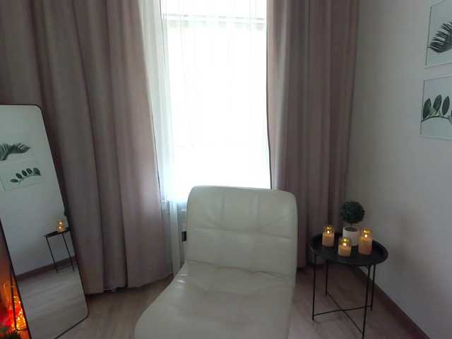 MirandaQueen live webcam show