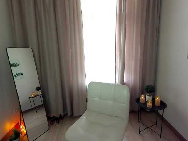MirandaQueen live webcam show