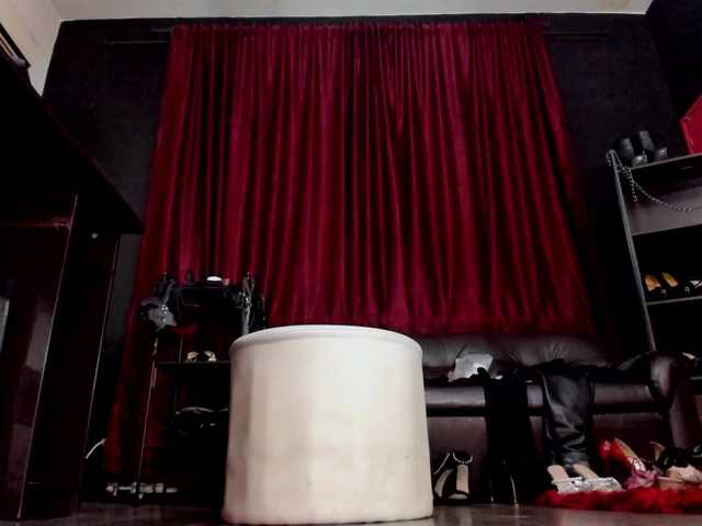 puffyllove's BongaCams show and profile