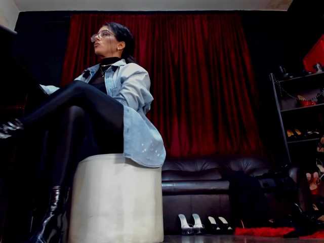 puffyllove live cam on BongaCams