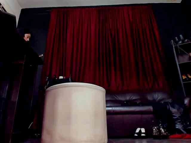 MissPuffyllove webcam