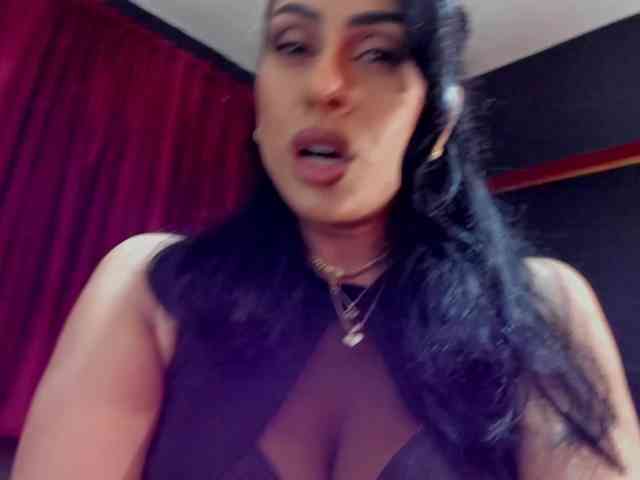 Modella: MissPuffyllove