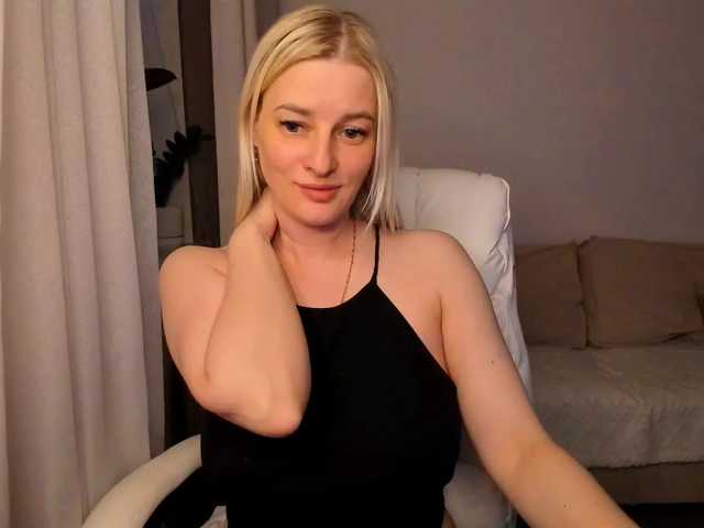 Sashanew77's BongaCams show and profile