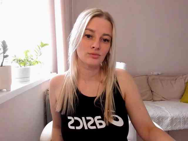 Princessa_ya webcam