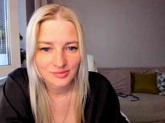 Princessa_ya webcam
