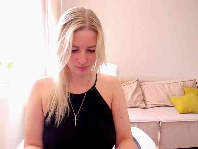 Princessa_ya webcam