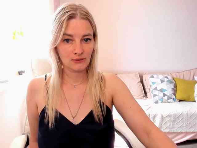 Princessa_ya webcam