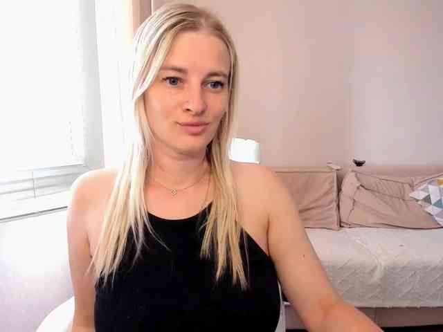 Princessa_ya webcam