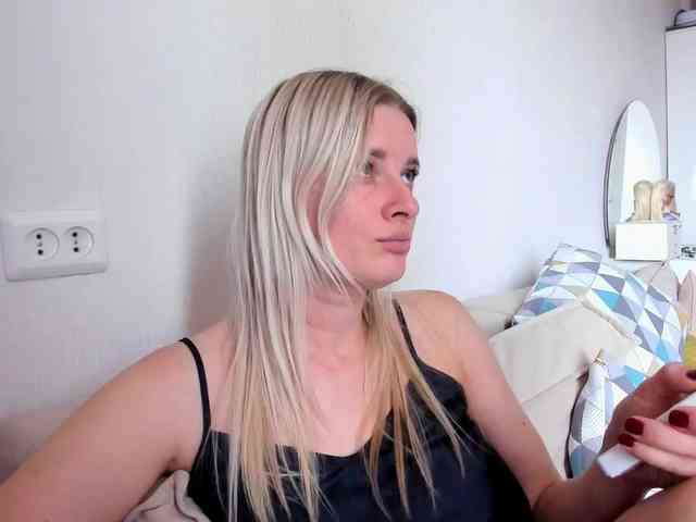 Princessa_ya webcam