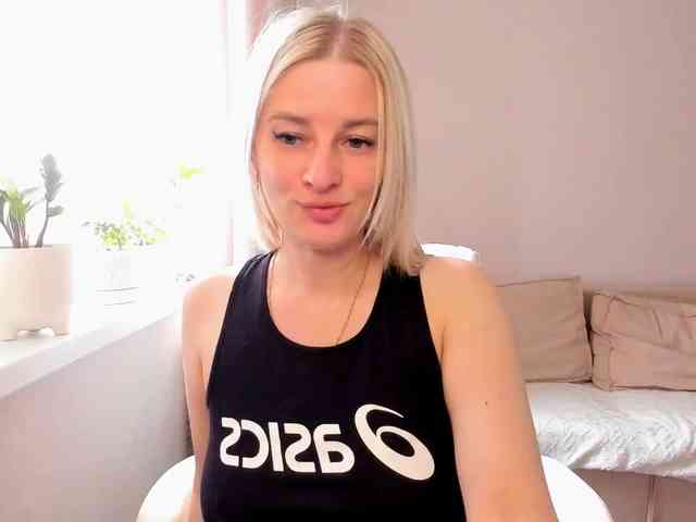 Princessa_ya webcam