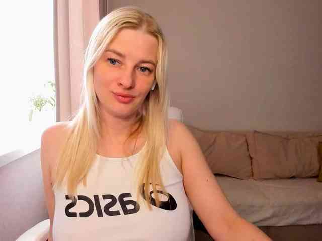 Princessa_ya webcam