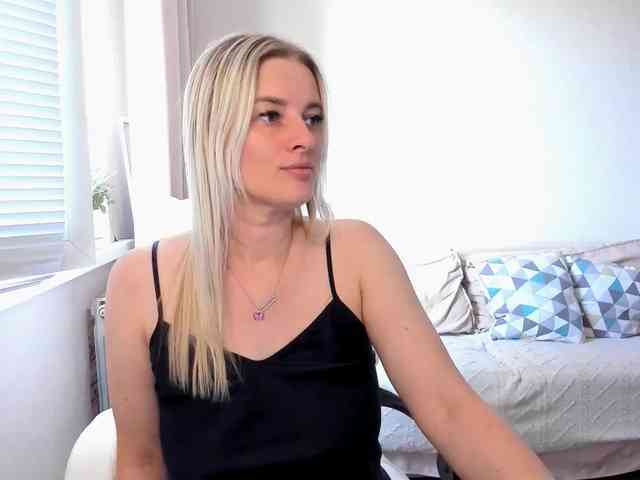 Princessa_ya webcam