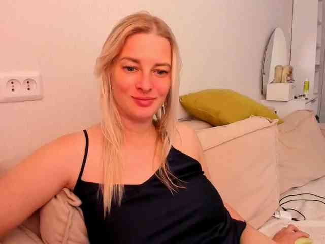Princessa_ya webcam