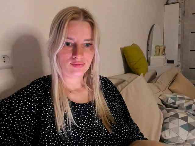 Princessa_ya webcam