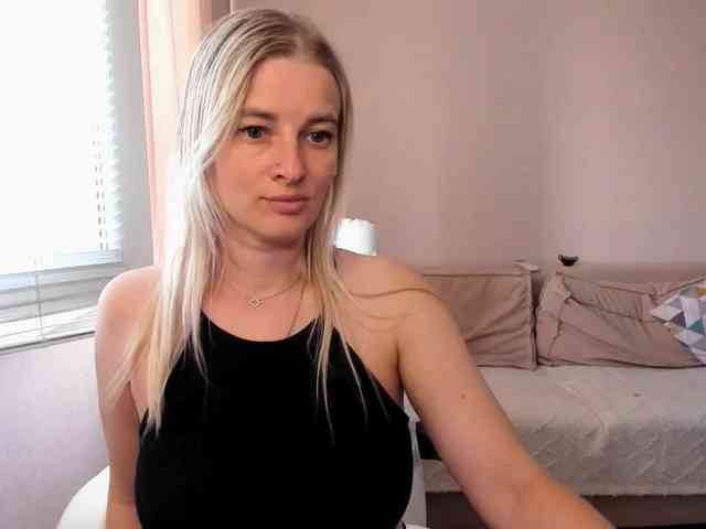 Princessa_ya webcam