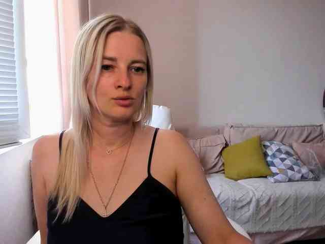 Princessa_ya webcam