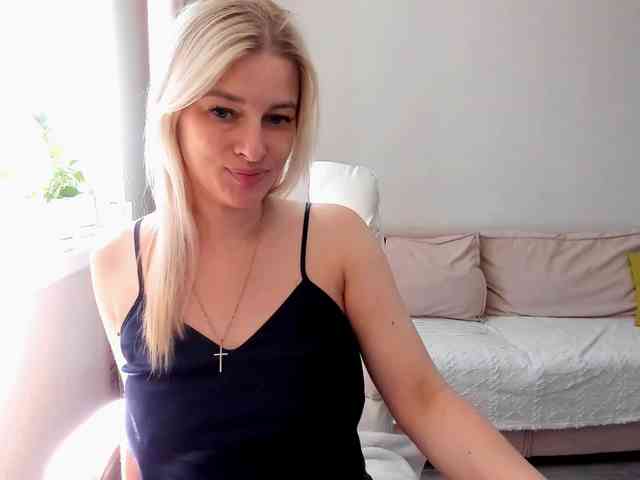 Princessa_ya webcam