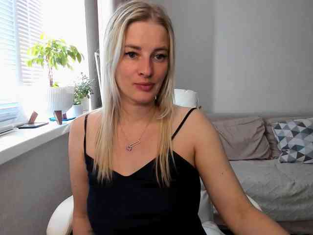 Princessa_ya webcam