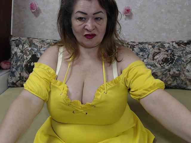 hugenipple webcam