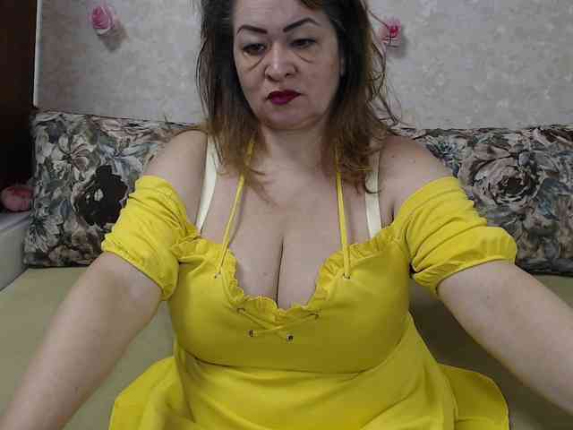 hugenipple webcam