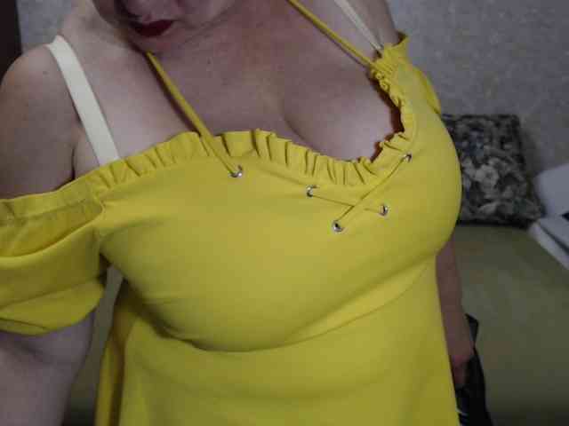 hugenipple webcam