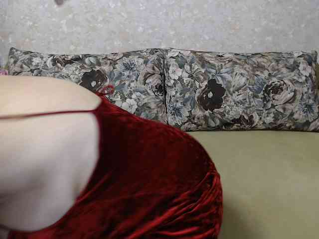 hugenipple webcam