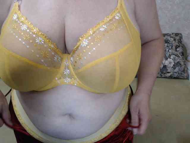 hugenipple webcam